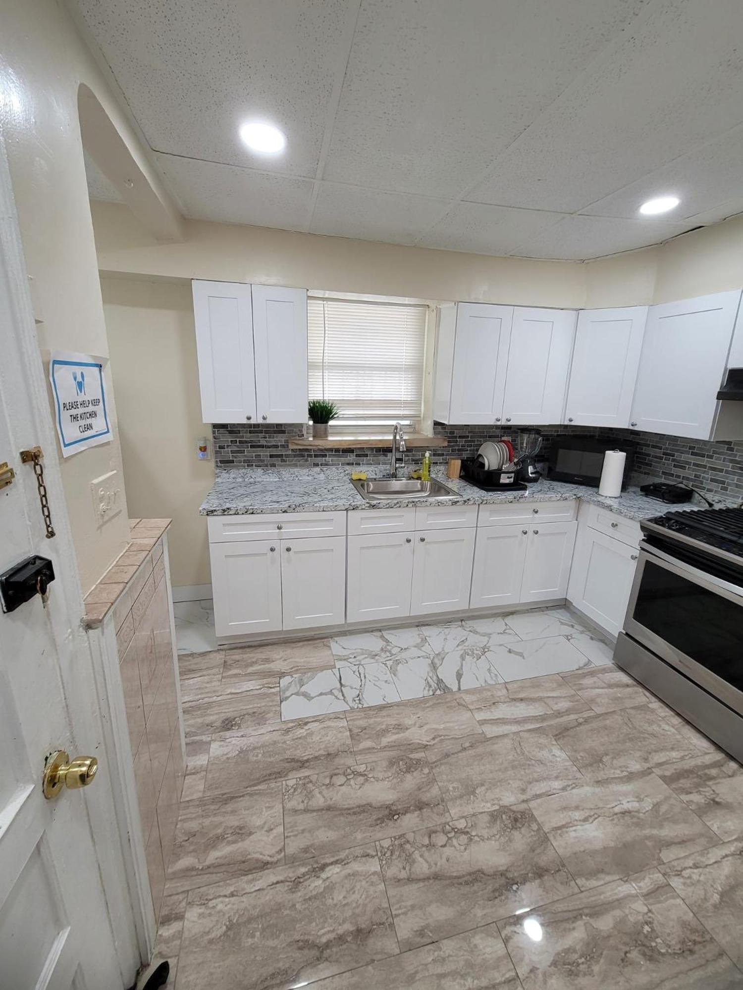 Z & Z Apartment Newark Quarto foto